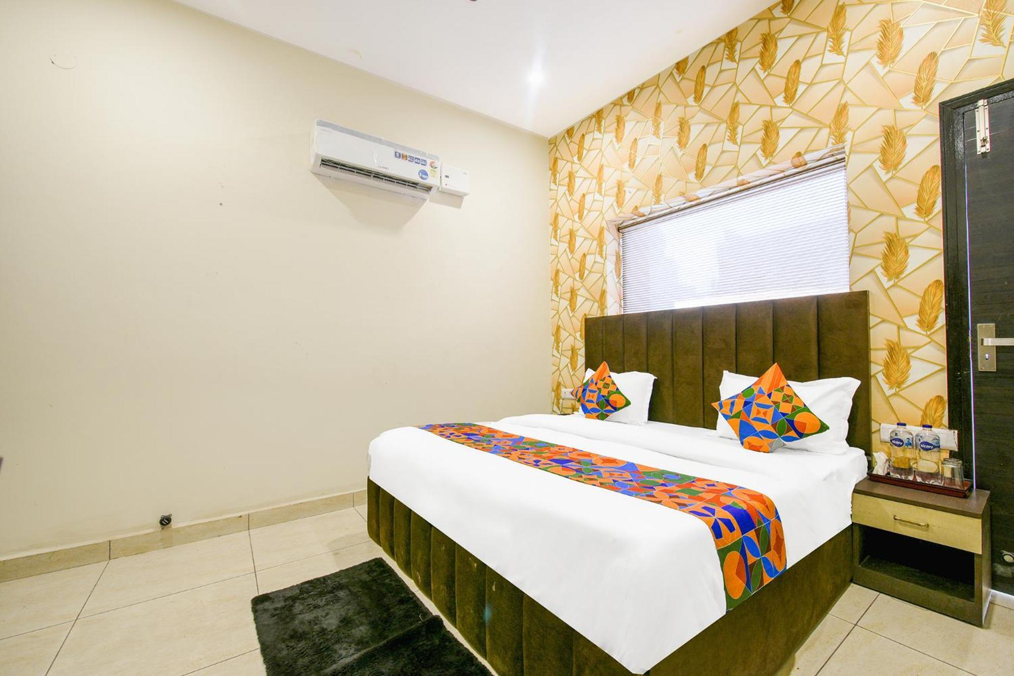 Fabhotel Royal Regency I 루드히아나 외부 사진