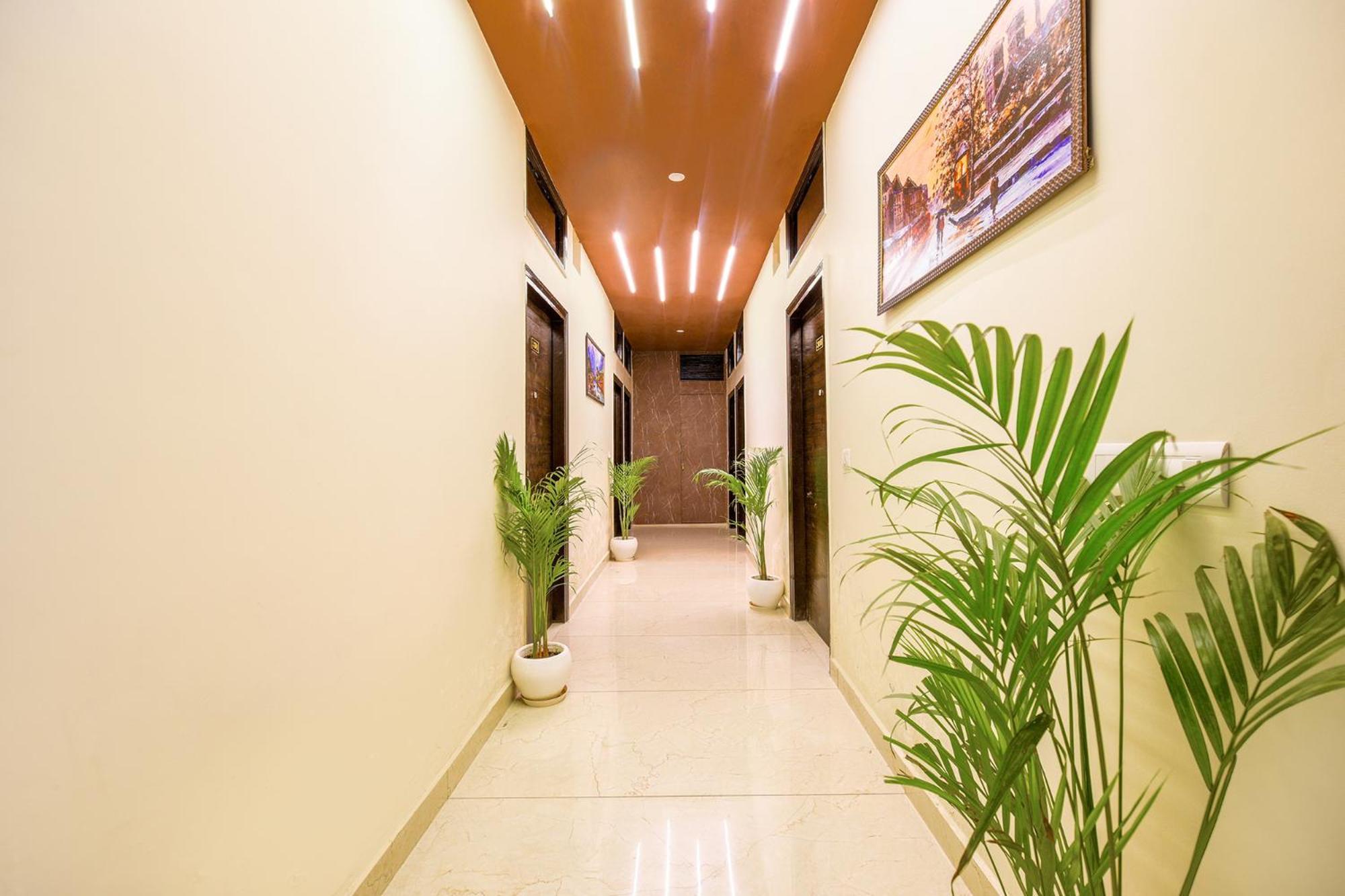Fabhotel Royal Regency I 루드히아나 외부 사진